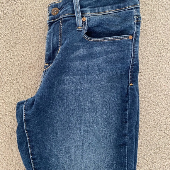 Denizen Jeans - Picture 6 of 11